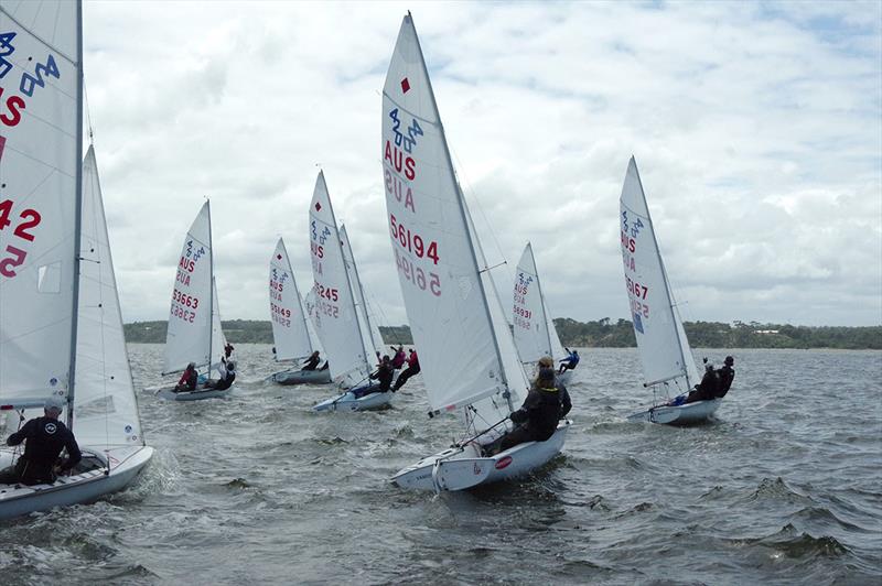 Heading into the wind at the start of the final race in the 12race