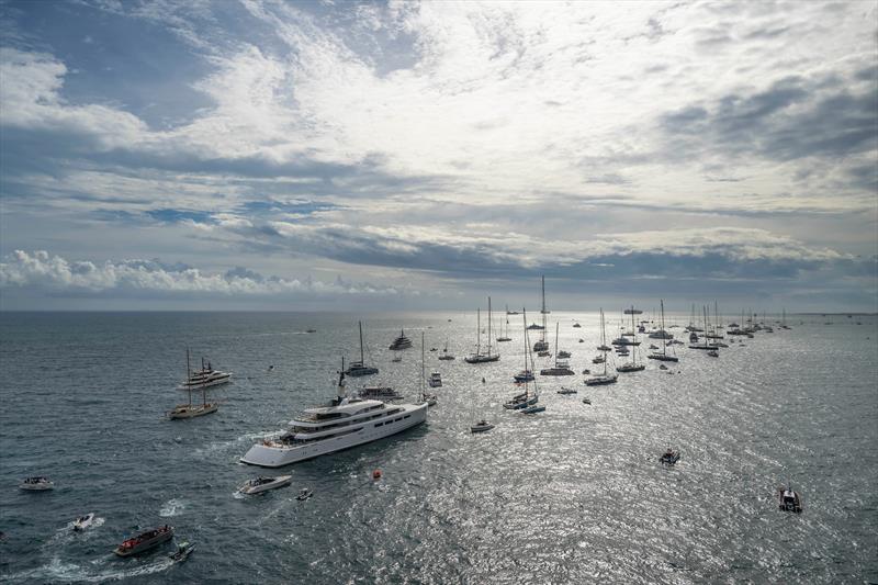 Spectator fleet - Louis Vuitton 37th America's Cup, Race Day 1 - October 12, .2024 - photo © Ricardo Pinto / America's Cup