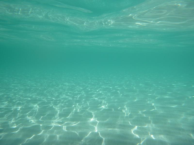 2 Rocks Bay The beautiful crystal clear waters of Two Rock Bay