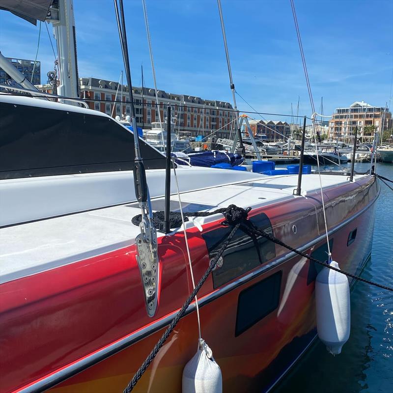 Cyclops load sensor replacing an existing shroud turnbuckle - photo © Cyclops Marine