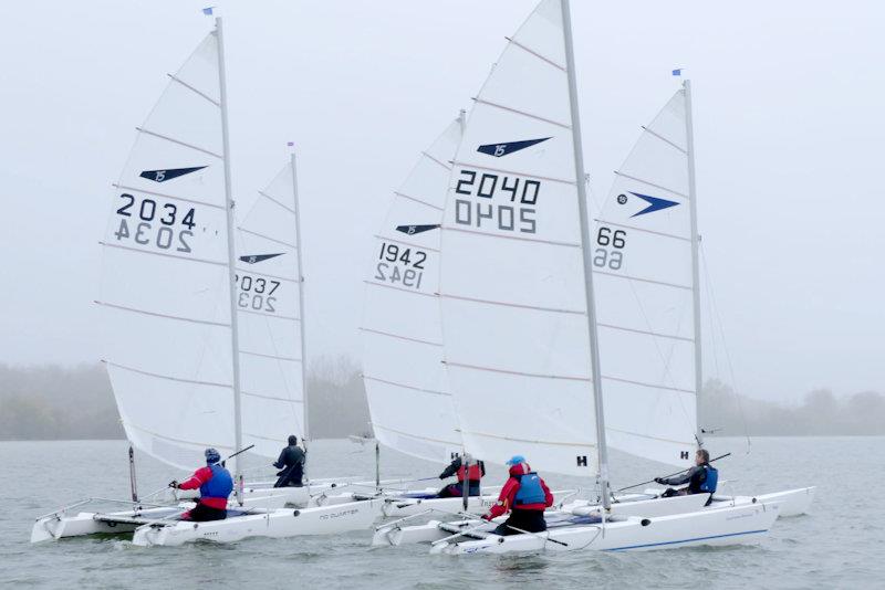 Dart 15 Winter TT at Stewartby Water - photo © Eti Salpeter