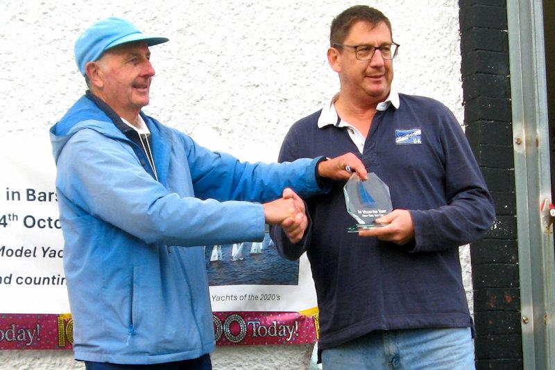 John Taylor wins the DF95s in Centenary Regatta at Paisley photo copyright David Smith taken at Paisley Model Yacht Club and featuring the DF95 class