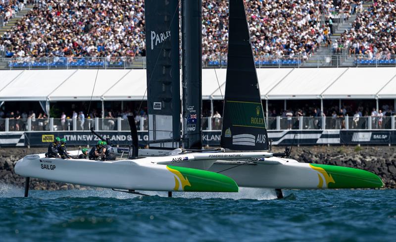 Australia SailGP Team helmed by Tom Slingsby in action next to the grandstand on Race Day 1 of The Rolex SailGP Championship ITM New Zealand Sail Grand Prix in Auckland, New Zealand. Saturday 18 January - photo © Ricardo Pinto for SailGP