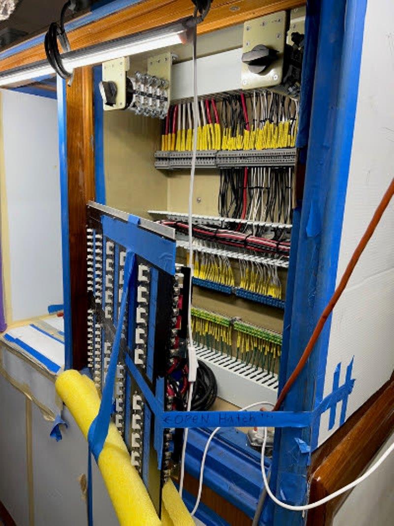 Hull #7 - Main panel wiring - photo © Michael Rybovich & Sons