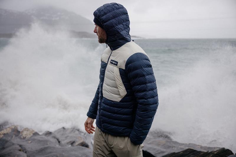 Bergen Hooded Jacket - Navy with Off White - photo © Henri-Lloyd