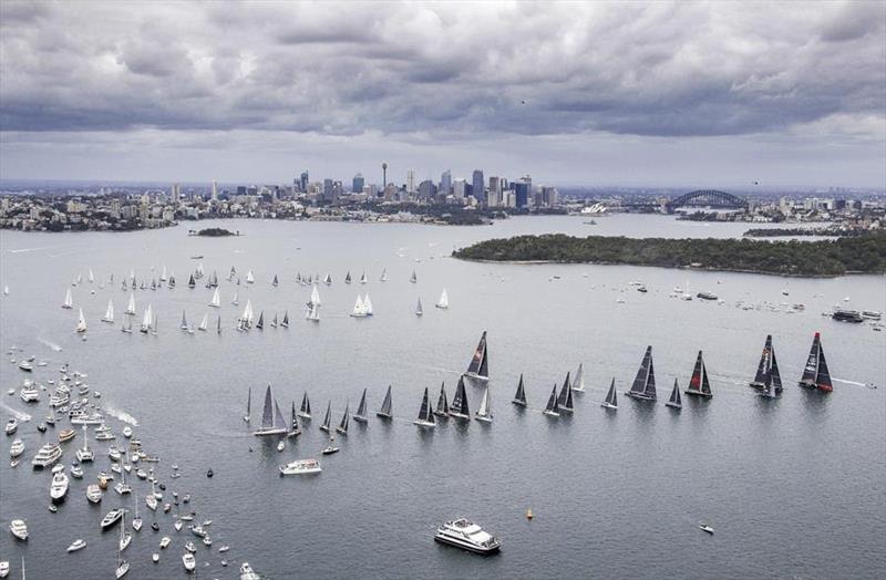 2017 Rolex Sydney Hobart start - photo © Carlo Borlenghi