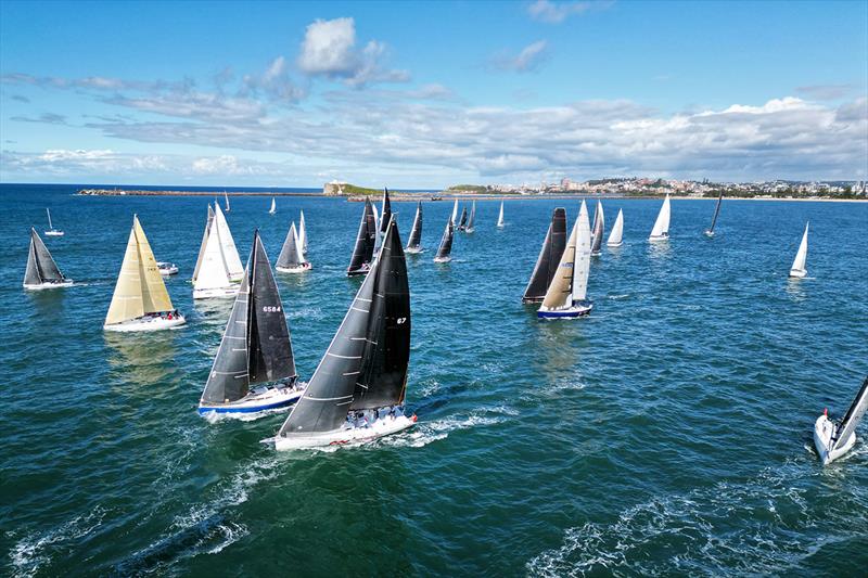 Newcastle - Port Stephens Race start - photo © PromOcean Media