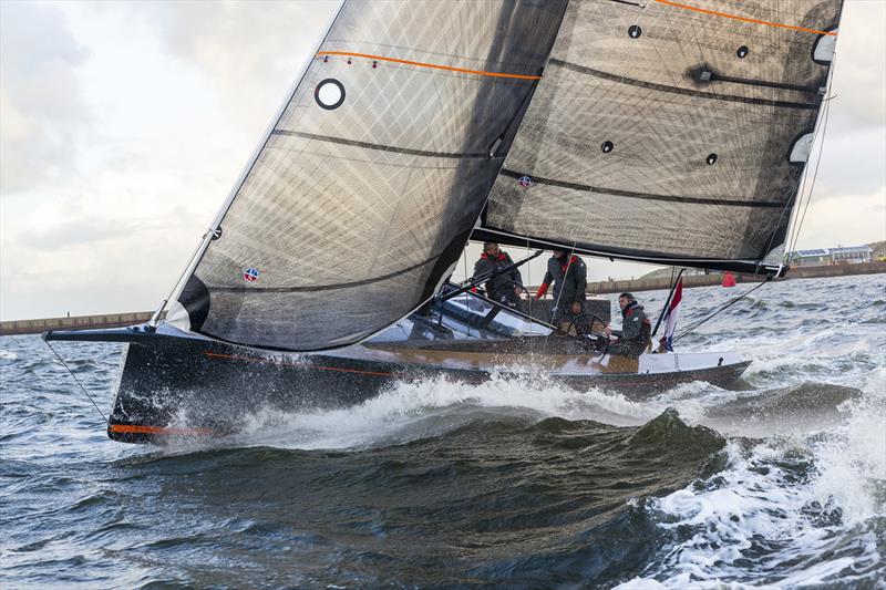 Saffier 37 SE Lounge - photo © Bertel Kolthof