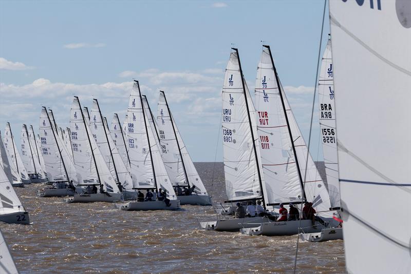 Upwind Buenos Aires - 2025 J/70 World Championship - Day 4 - photo © Matias Capizzano