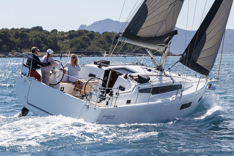 Jeanneau Sun Odyssey 350 on the chine and off we go - photo © Gilles Martin-Raget