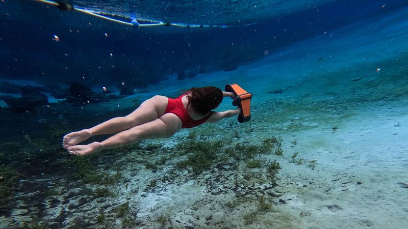 Geneinno S1 Pro underwater scooter - photo © Gear's Joy