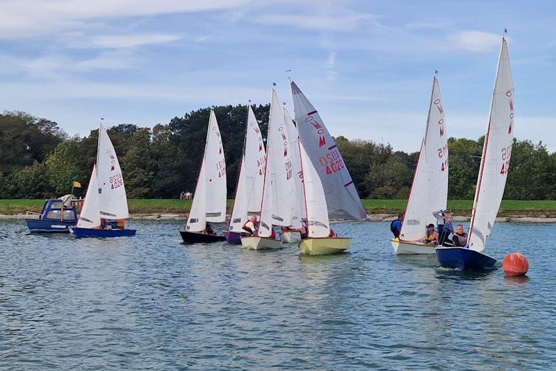 Miracle End of Seasons at Shustoke - start of final race - photo © Aaron Gibson