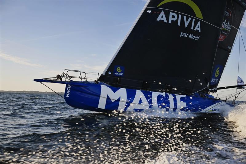 Charlie Dalin on MACIF Santé Prévoyance wins the Défi Azimut Lorient Agglomération 2024 - photo © Jean-Louis Carli / Défi Azimut