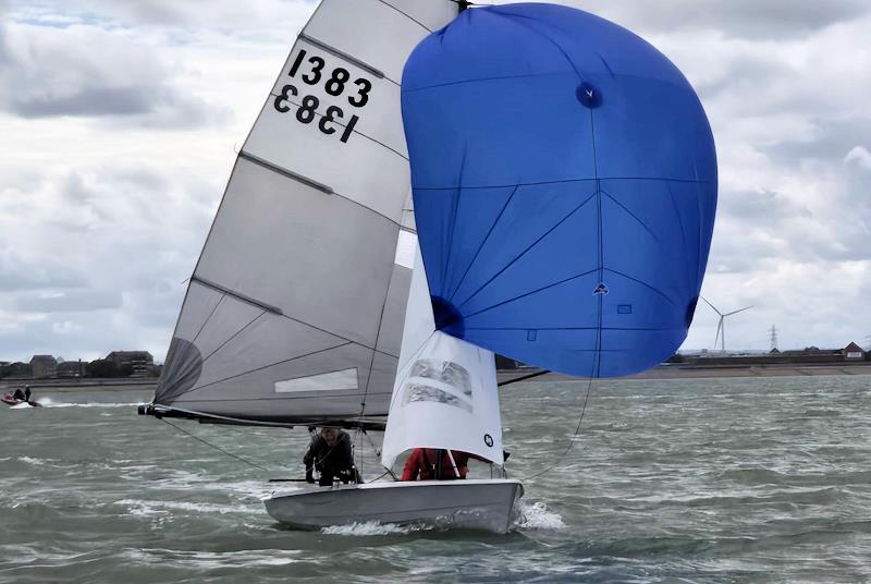 The Heavy Weights - Osprey South East Tour - photo © Lee Marriott
