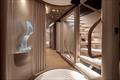 Sirena 42M - Main deck lobby