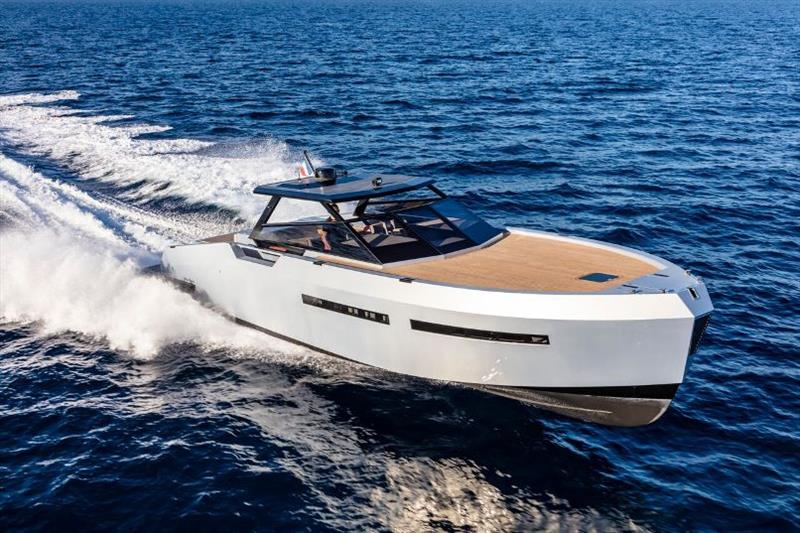 New Mazu 52ht Successful Debut At The 18 Monaco Yacht Show