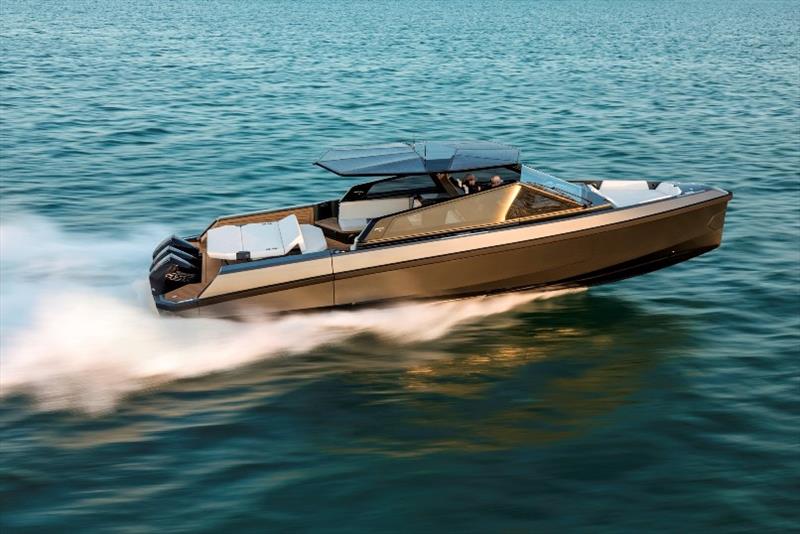 43wallytender X - photo © Ferretti Group