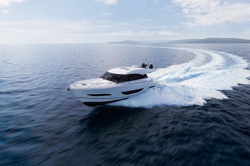 Maritimo S60 Sedan Motor Yacht - photo © Maritimo