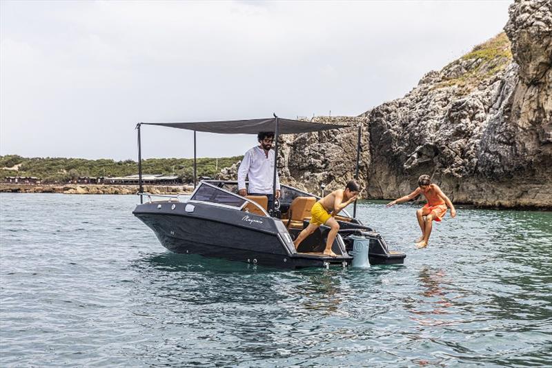 Magonis Wave e-550 - photo © Andrea Muscatello