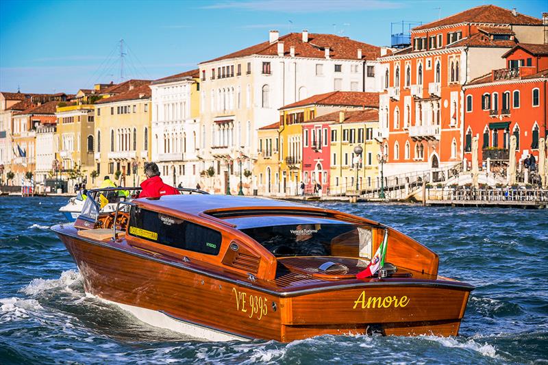 Hybrid taxi for Venice - photo © Simrad