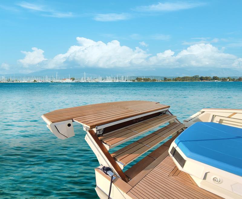 Multi-function swim platform ladder LP200 of the OCEANO range - photo © Besenzoni