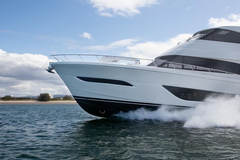 Efficient hull form means less horsepower required to do the job - Maritimo M75 - photo © John Curnow