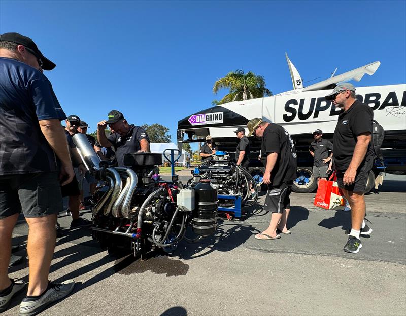Now. All we have to do is work out how to make all the bits on this engine work on this engine. Simples… - photo © Australian Offshore Powerboat Club