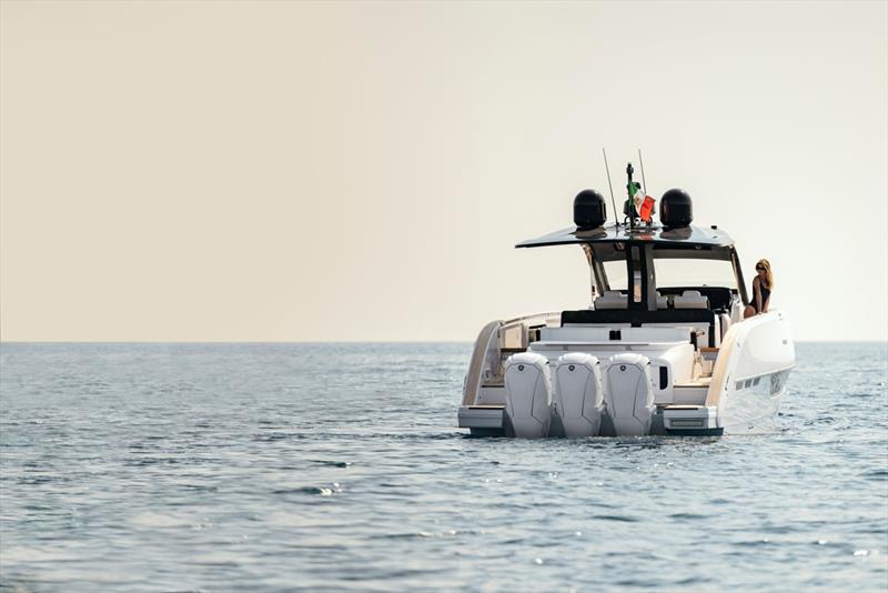 Invictus TT420S - photo © Invictus Yacht