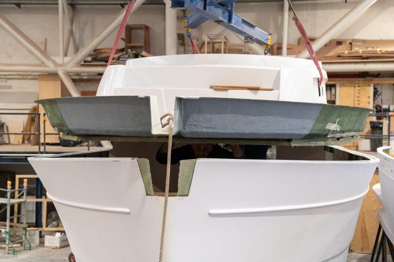 Gozzo 38 Cabin - photo © Apreamare