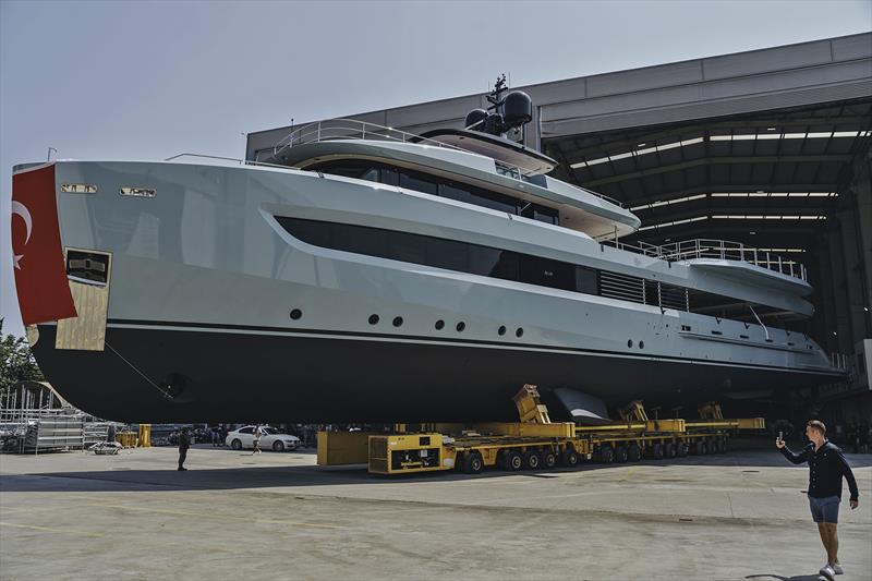 Alia Yachts launches the new, fully custom-built 53m Sea Club