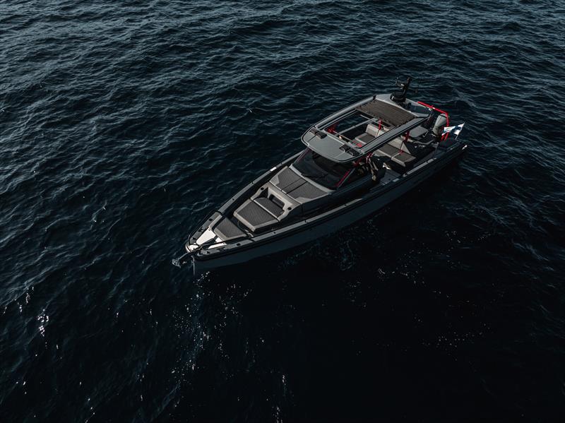 BRABUS Shadow 1000 Sun-Top Phantom Gray - photo © BRABUS Marine