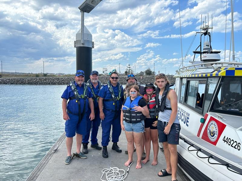 Marine Rescue Shellharbour 30 assisted a family off Bass Point after their boat suffered engine failure off Bass Point on Nov 26 photo copyright Marine Rescue NSW taken at  and featuring the Power boat class