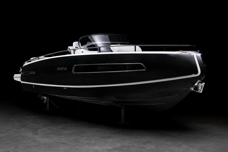 Invictus GT280 Carbon Look - photo © Invictus Yacht