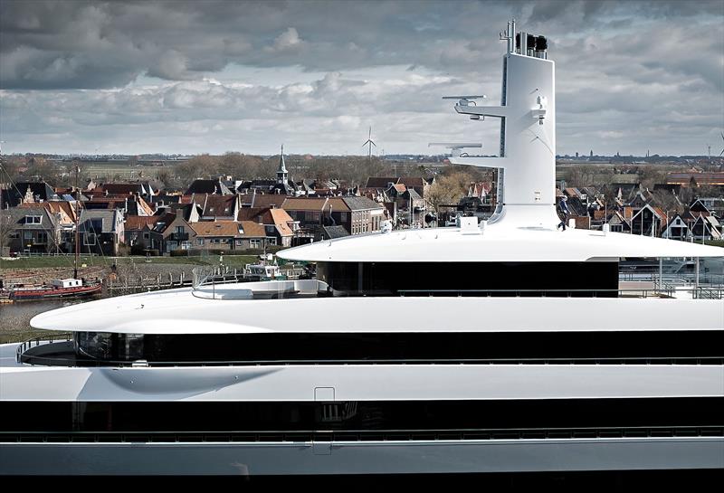 Moonrise  - photo © Feadship