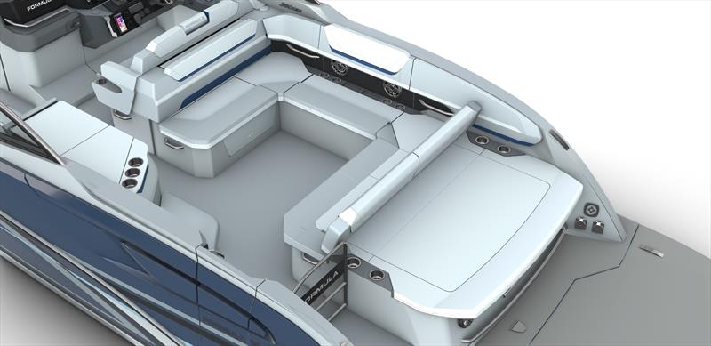 New Formula 360 Crossover Bowrider - Aft cockpit