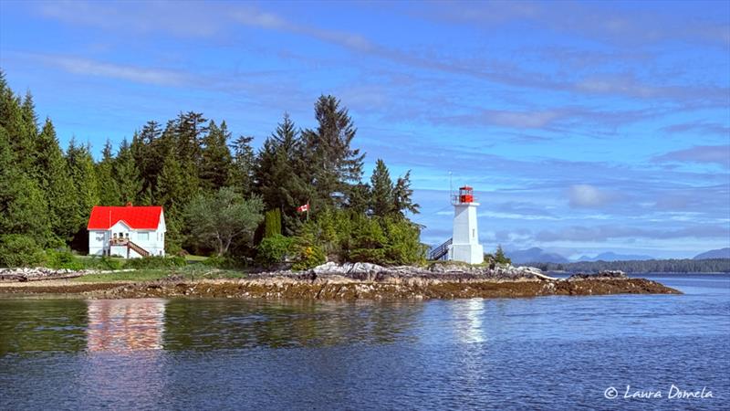 Dryad Point Lighthouse as we turn into Seaforth Channel. Seas rippled as advertised