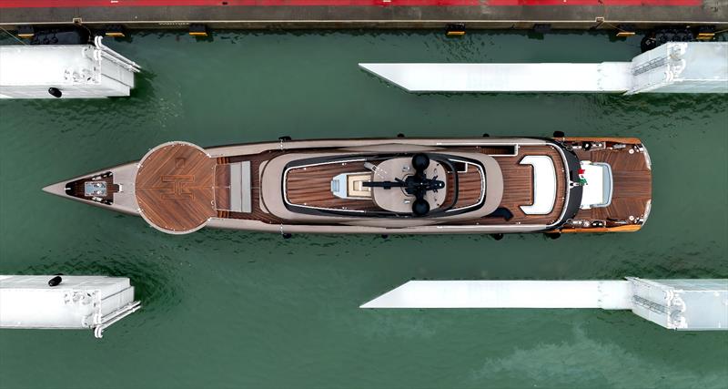 55m superyacht Admiral Raja²
