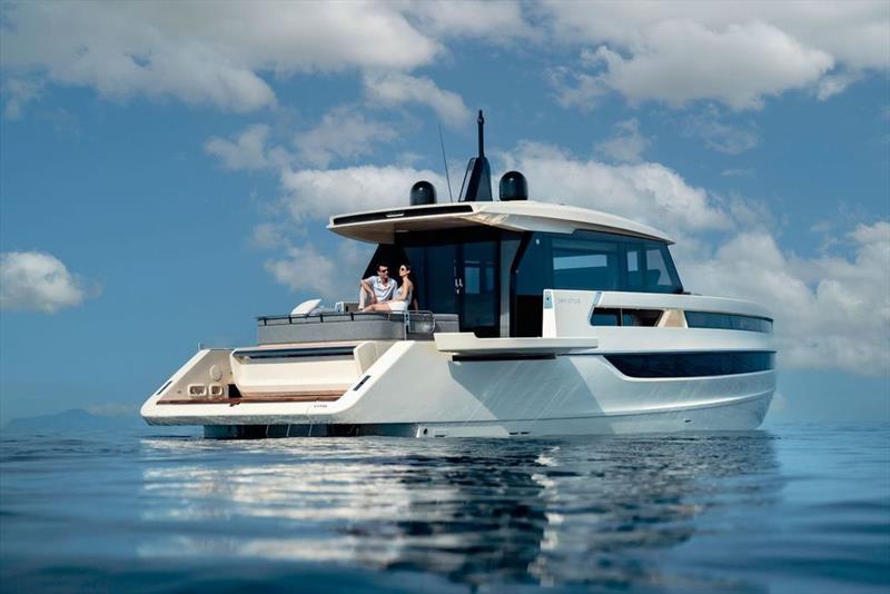 Invictus ST550
