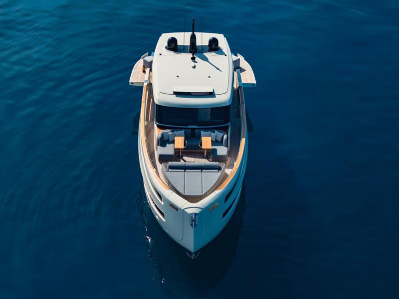 Invictus ST550