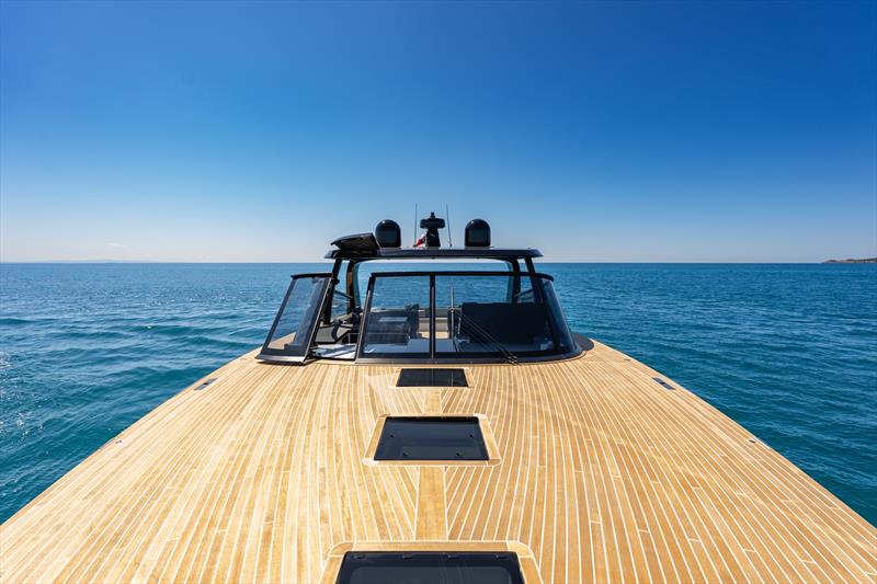 VanDutch 75 photo copyright Gianluca Napthalina Camporesi taken at  and featuring the Power boat class