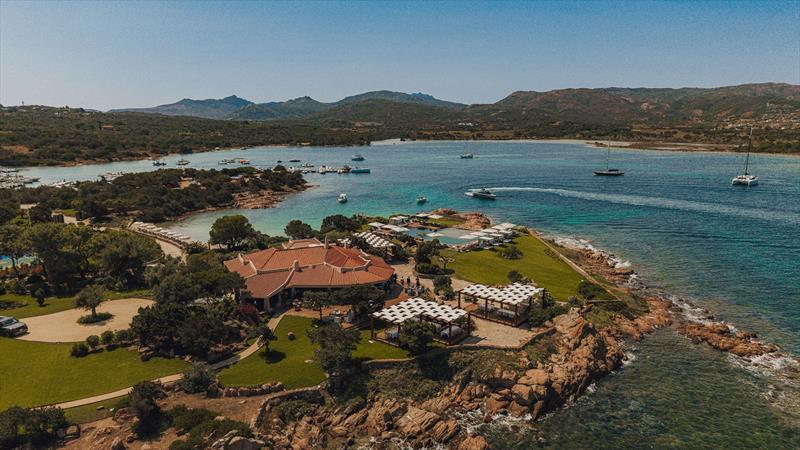 Fasano Al Mare Beach Club - photo © Azimut Yachts