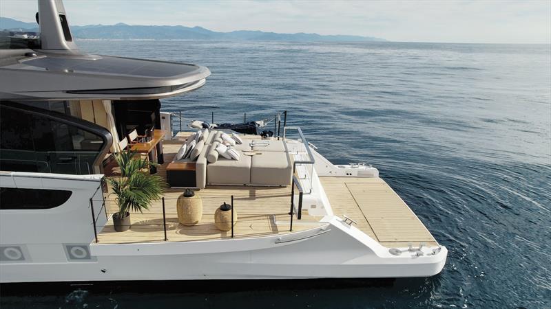 Azimut Seadeck 7 - photo © Azimut Yachts