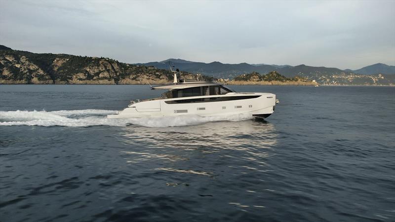 Azimut Seadeck 7 - photo © Azimut Yachts
