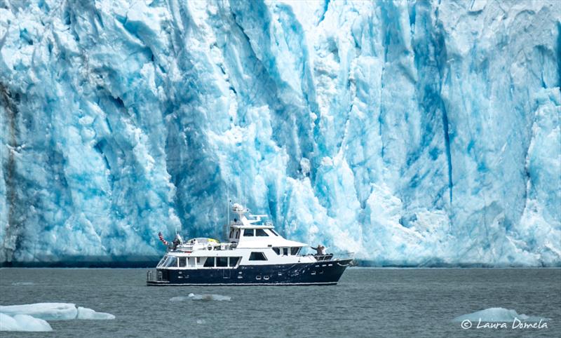 True Grit - Dawes Glacier - photo © Laura Domela