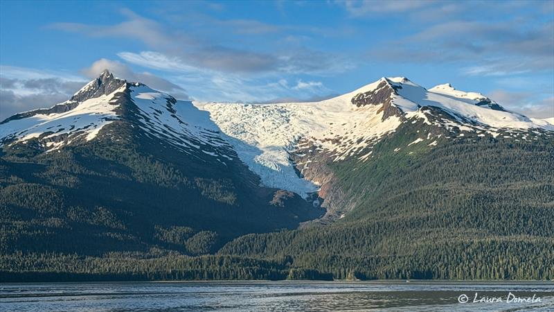 Great light on Sumdum Glacier - Wood Spit - photo © Laura Domela