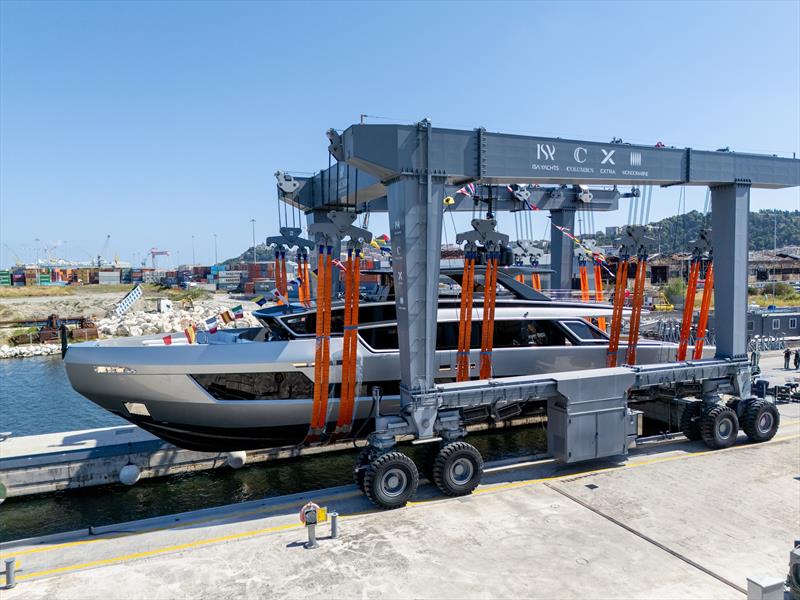 ISA Viper 130 M/Y Fast Naan - photo © ISA Yachts