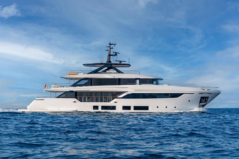 Custom Line Navetta 35 - photo © Ferretti Group 