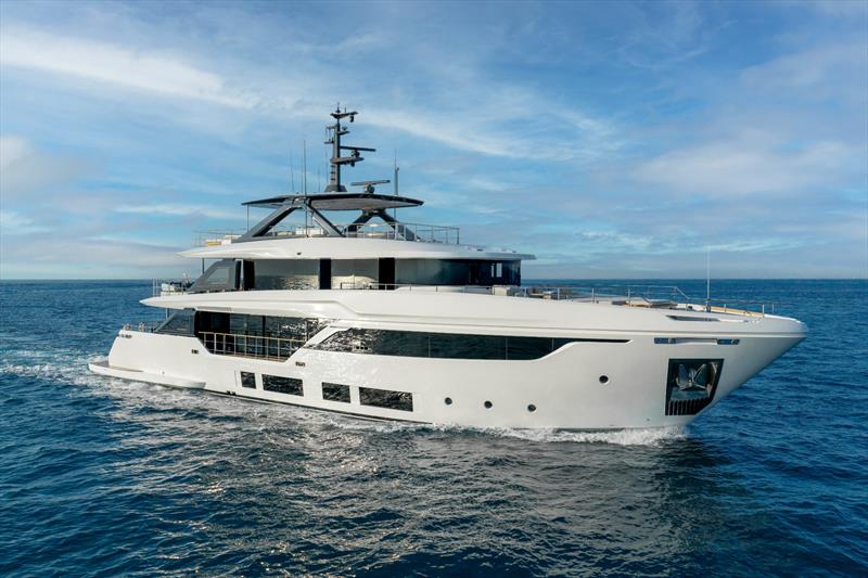 Custom Line Navetta 35 - photo © Ferretti Group