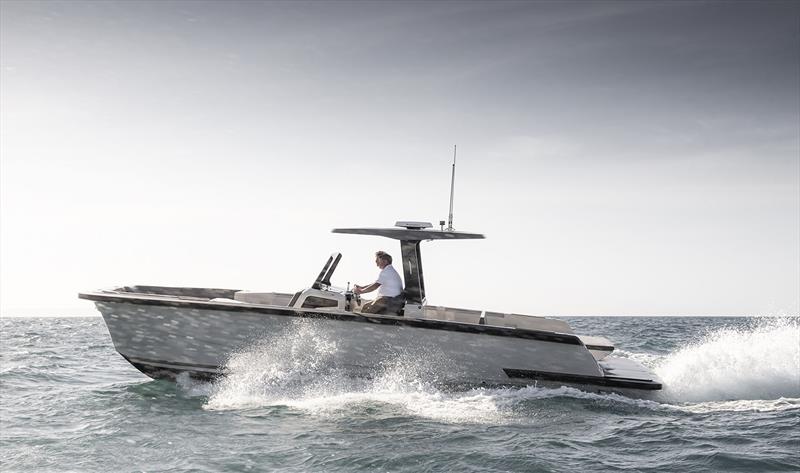 LINX 30 - photo © LINX Tenders