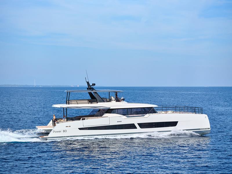 Power 80 - photo © Nicolas Claris